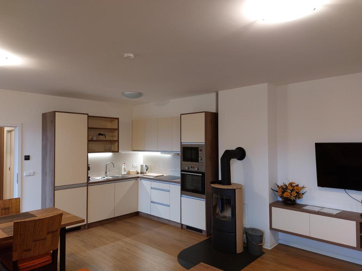 Ferienwohnung Polansky Dvur Velké Karlovice Exterior foto