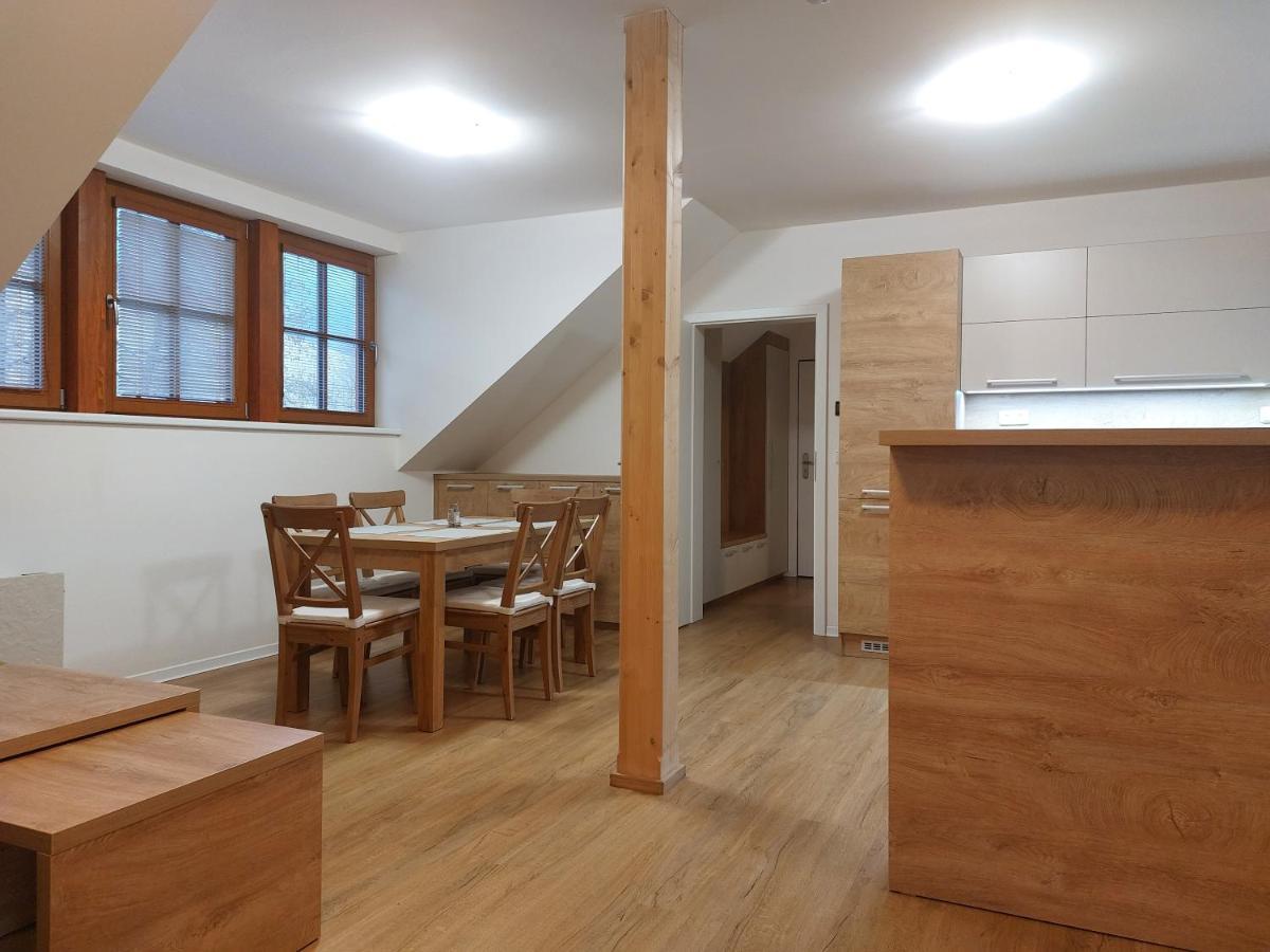 Ferienwohnung Polansky Dvur Velké Karlovice Exterior foto