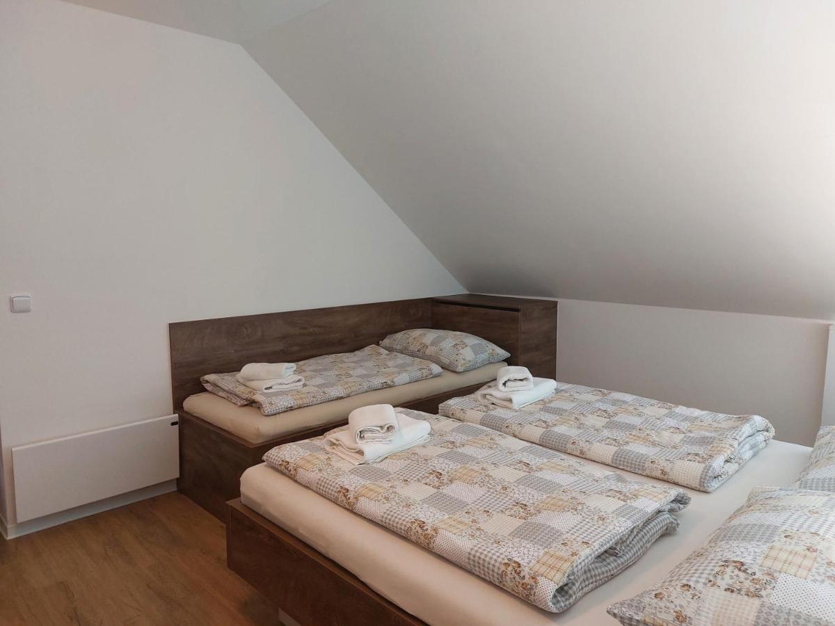 Ferienwohnung Polansky Dvur Velké Karlovice Exterior foto