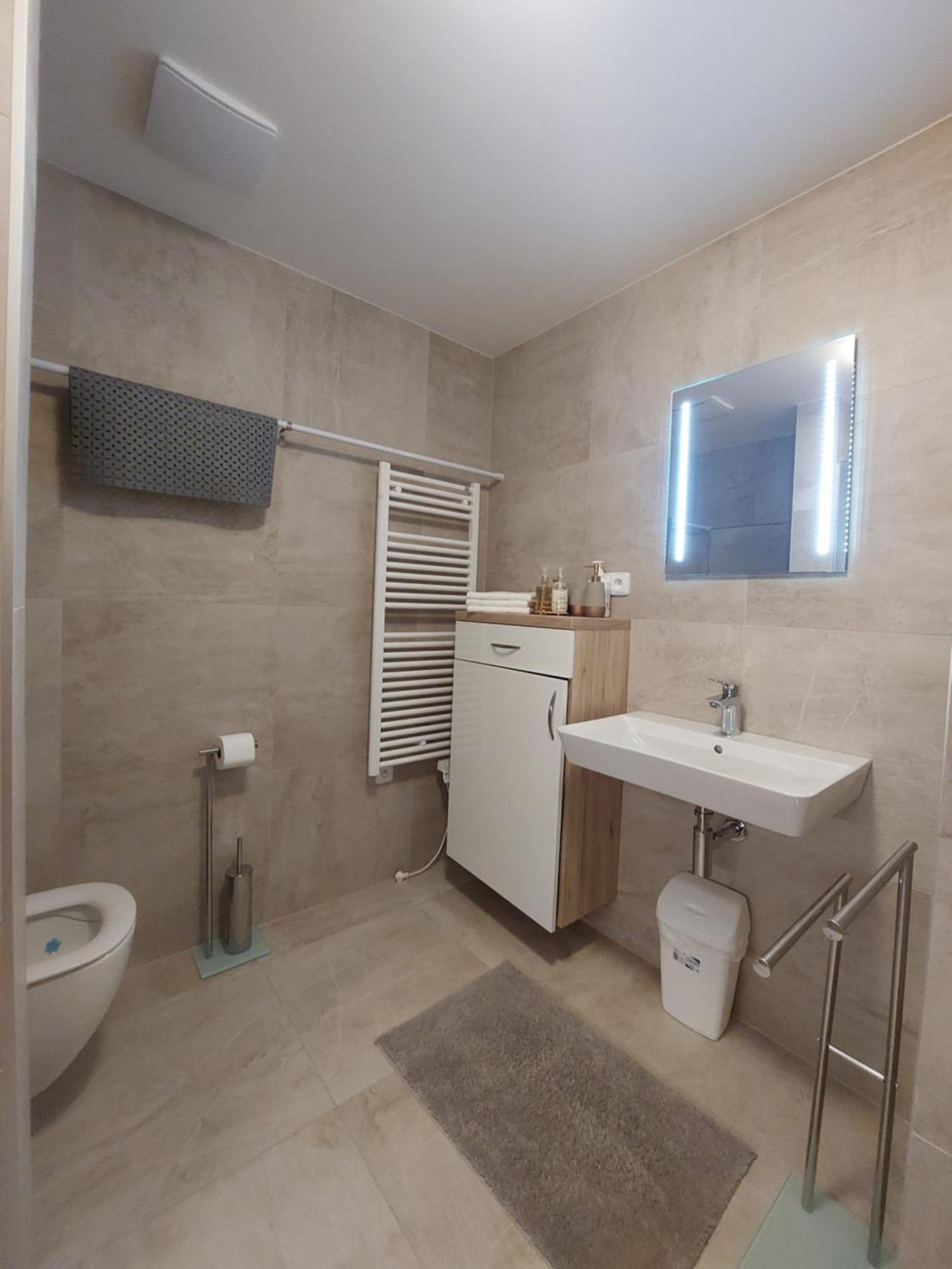 Ferienwohnung Polansky Dvur Velké Karlovice Exterior foto